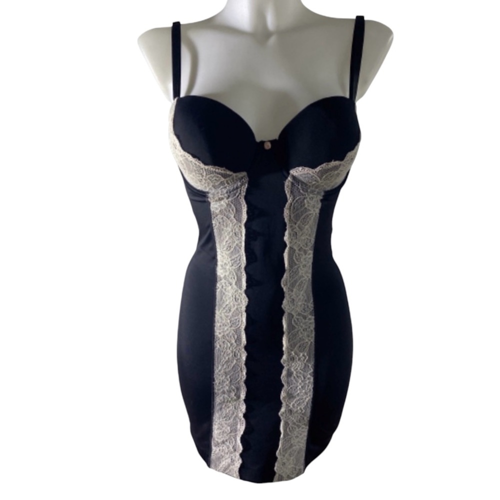 Skinnygirl Shapewear Power Mesh Control Slip Black & Lace w/ Built In Bra M